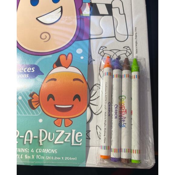 Disney Puzzletivity Emoji Color-A-Puzzle 4 Crayons Kids Activity 12 pcs - Picture 4 of 6